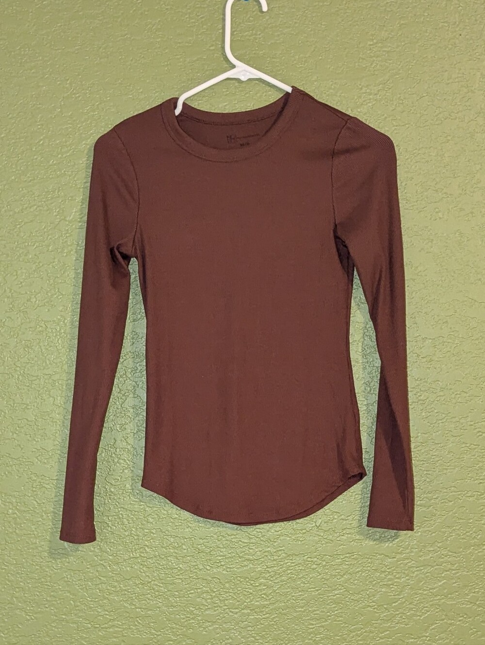 NB Ribbed Classic Long-Sleeve Crew Neck Top - Brown